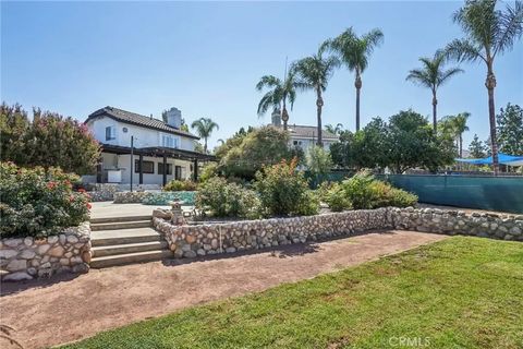 Tiny photo for 10691 Orchard View Lane, Riverside, CA 92503 (MLS # IG25231437)