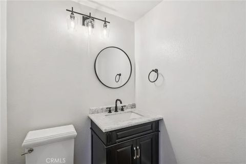 Tiny photo for 10691 Orchard View Lane, Riverside, CA 92503 (MLS # IG25231437)