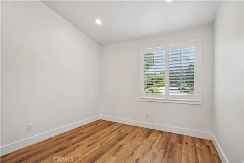 Tiny photo for 10691 Orchard View Lane, Riverside, CA 92503 (MLS # IG25231437)