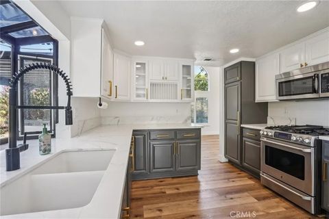 Tiny photo for 10691 Orchard View Lane, Riverside, CA 92503 (MLS # IG25231437)