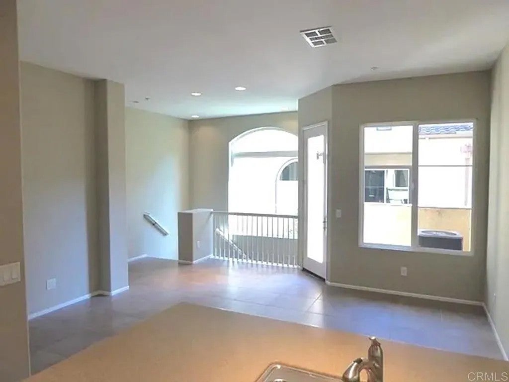Photo of 472 Almond Road, San Marcos, CA 92078 (MLS # NDP2606161)