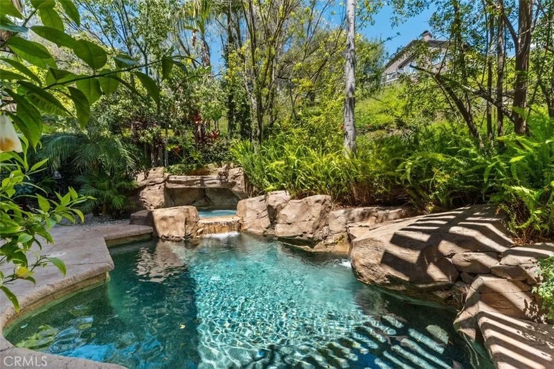 21792 Hermosa Lane