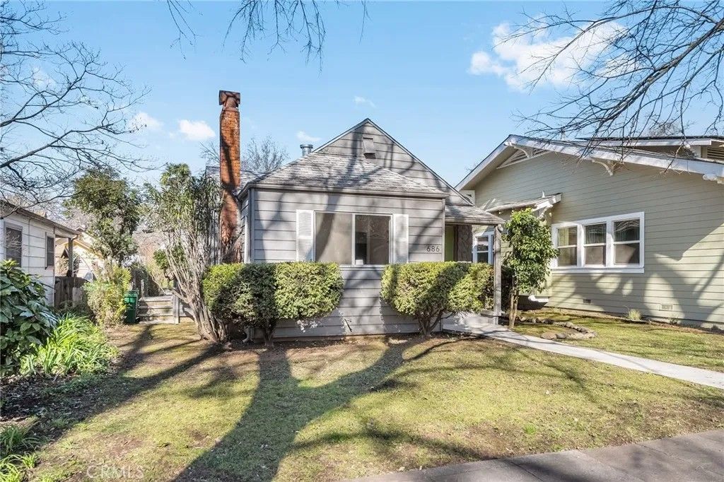 Photo of 686 E 7th Street, Chico, CA 95928 (MLS # SN26027847)