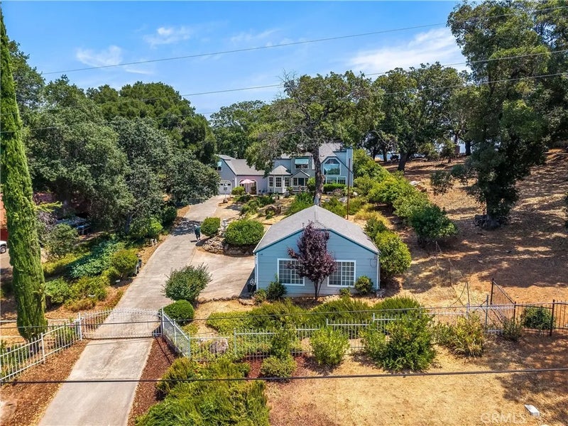1940 Westlake Drive
