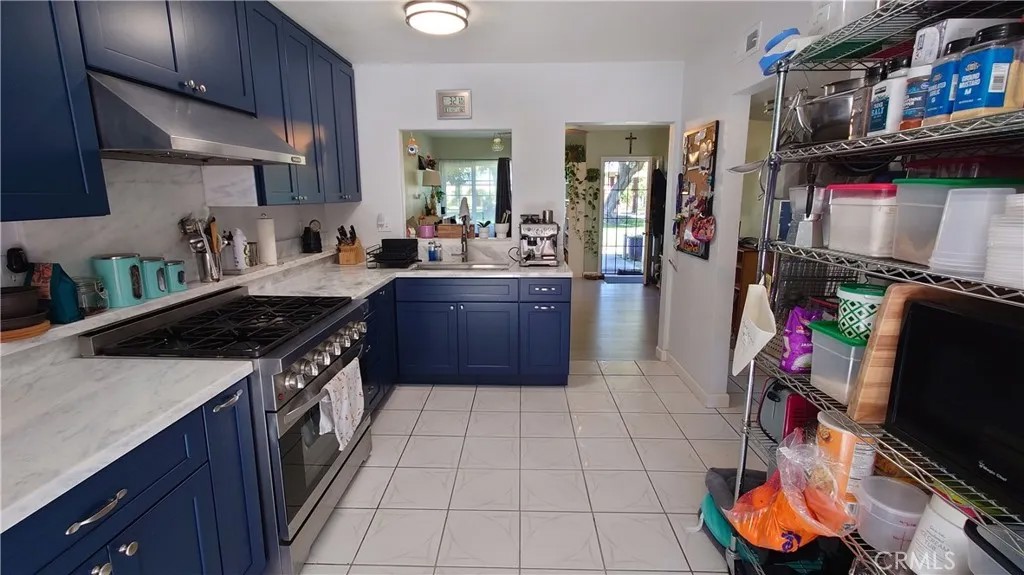 4109 W 5th 57