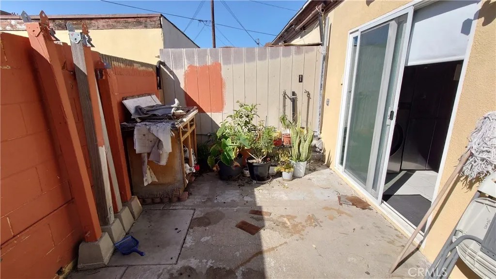 4109 W 5th 57
