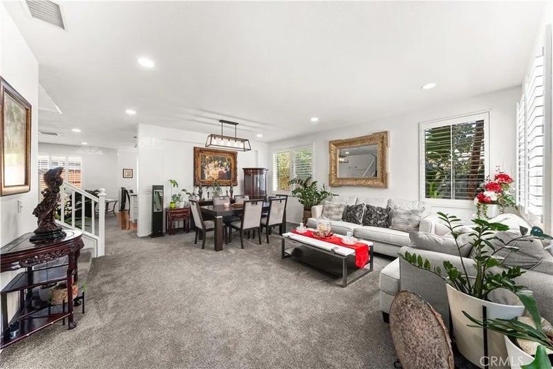 9476 Glenaire Court