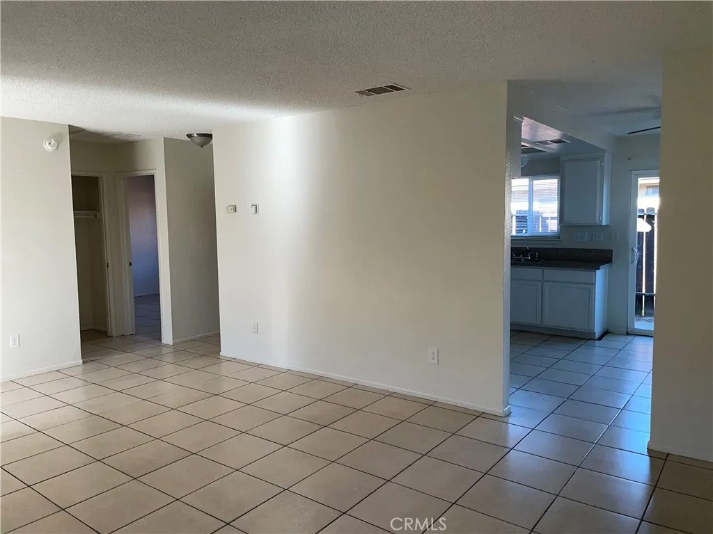 15862 Green Hill Drive