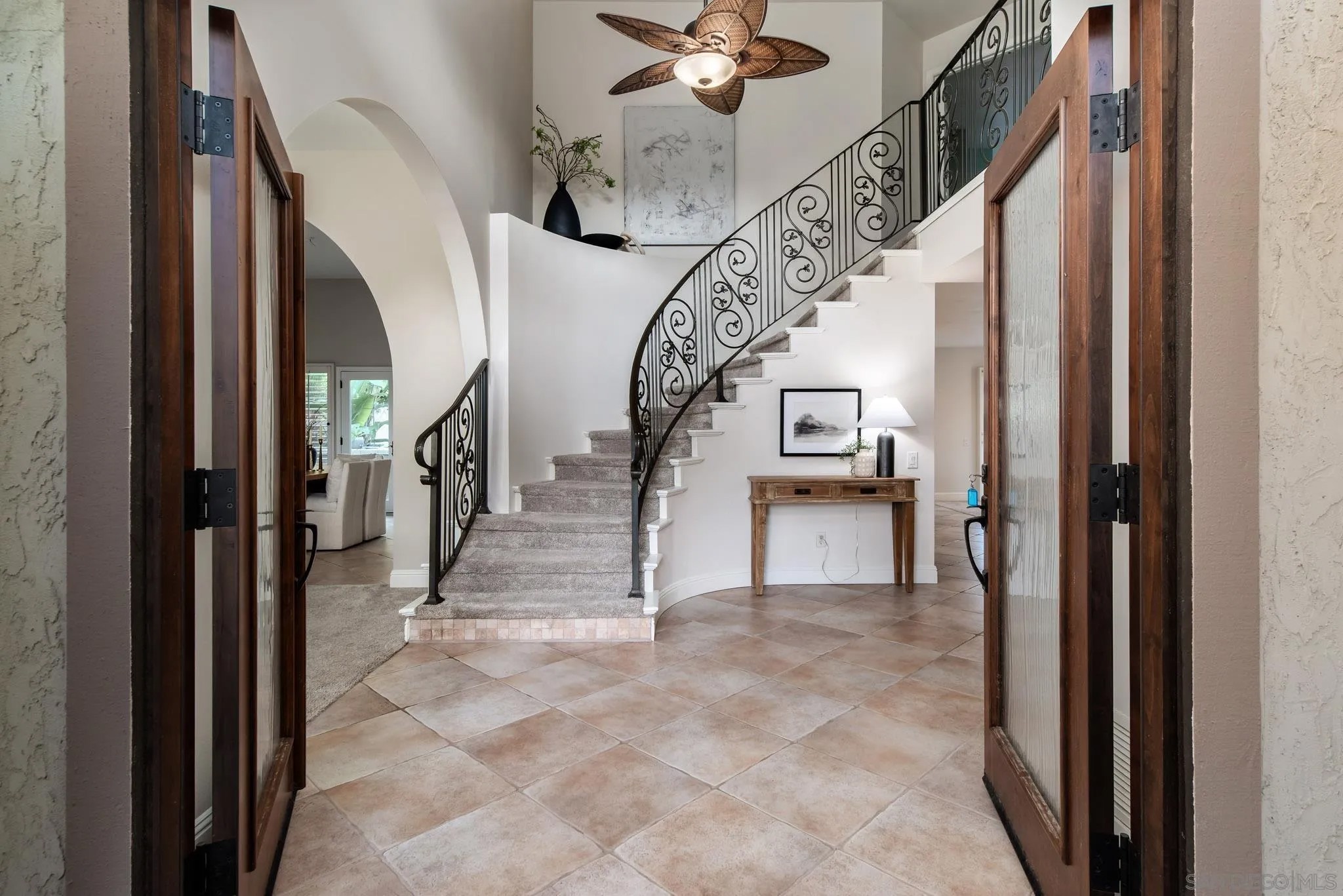 3744 Newcrest Pt