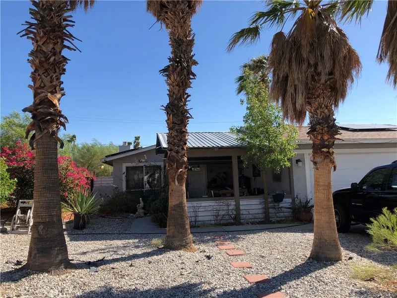 66157 Avenida Cadena