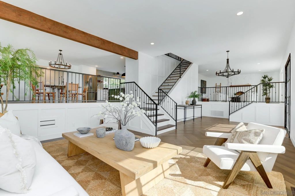 Photo of 2904 Levante St, Carlsbad, CA 92009 (MLS # 260010073)