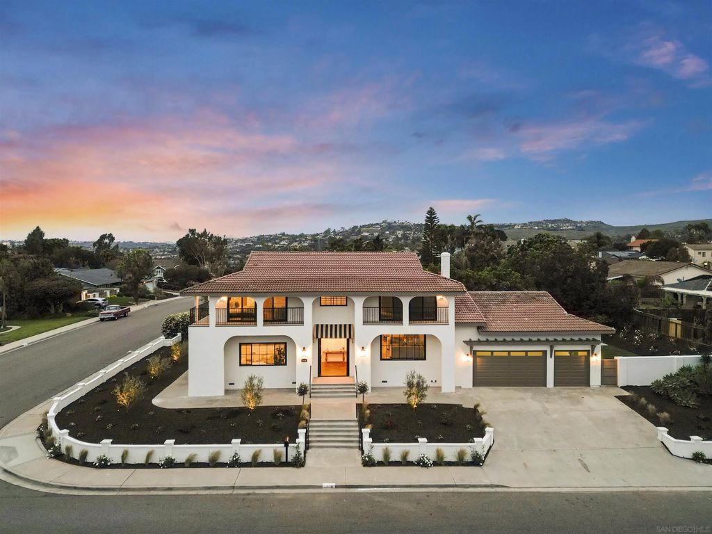 Photo of 2904 Levante St, Carlsbad, CA 92009 (MLS # 260010073)