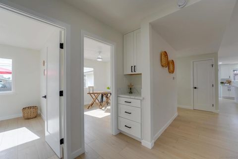 Tiny photo for 4226 Mount Voss Dr, San Diego, CA 92117 (MLS # 250042439)