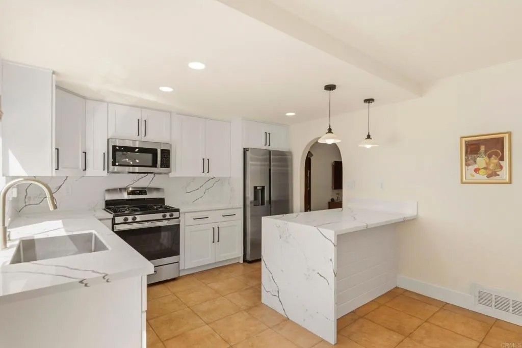 Photo of 1651 S Juniper Street #206, Escondido, CA 92025 (MLS # NDP2602452)