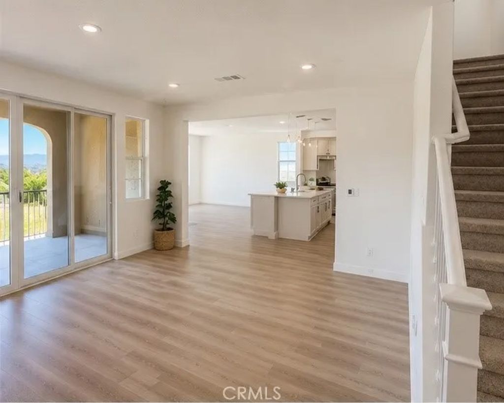 Photo of 1660 Amanda Glen, Escondido, CA 92029 (MLS # OC26104642)