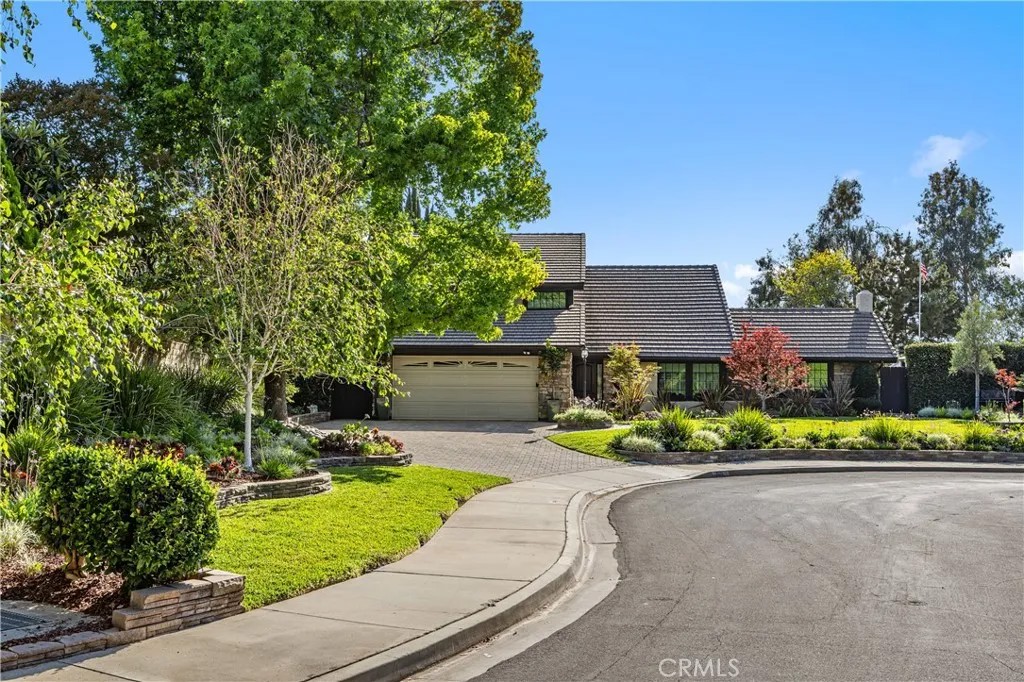 609 Willowbrook