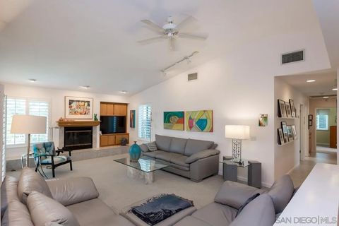 Photo of 10565 Burned Oak Lane, Escondido, CA 92026 (MLS # 2600704)