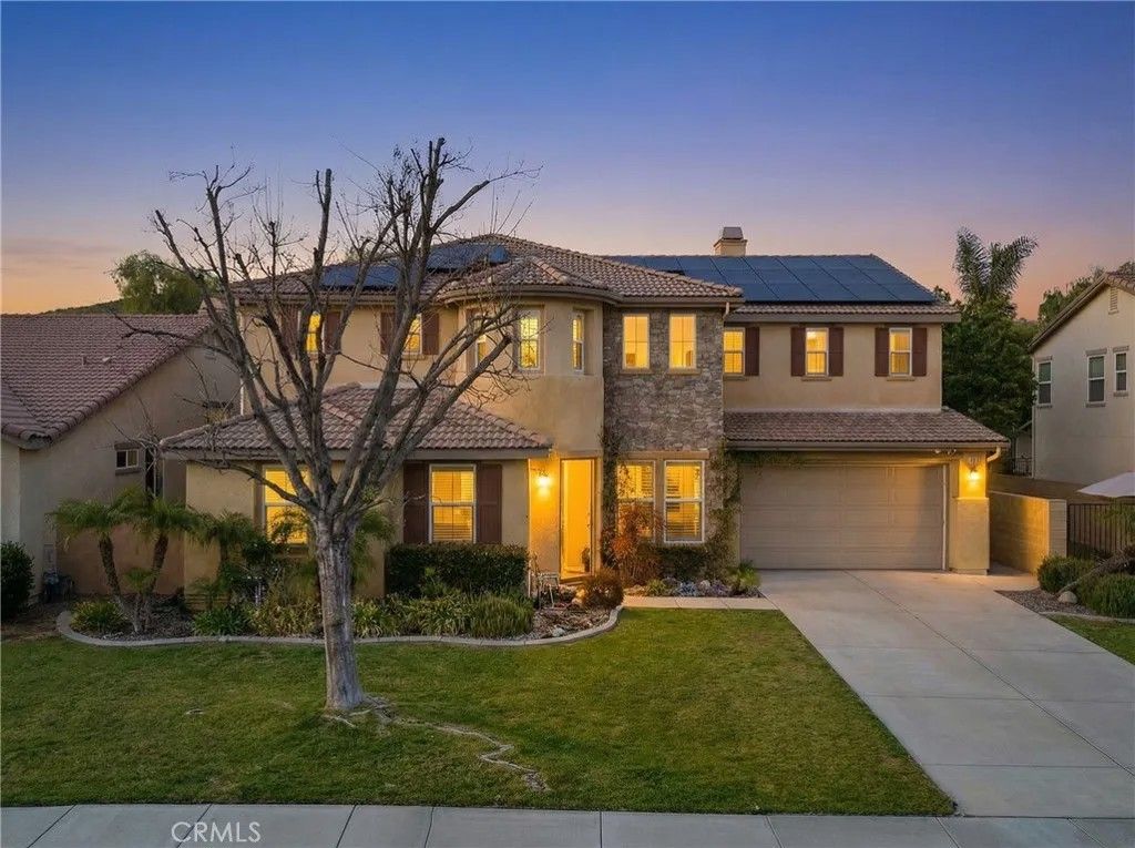 Photo of 31732 Brentworth St, Menifee, CA 92584 (MLS # CV26048137)
