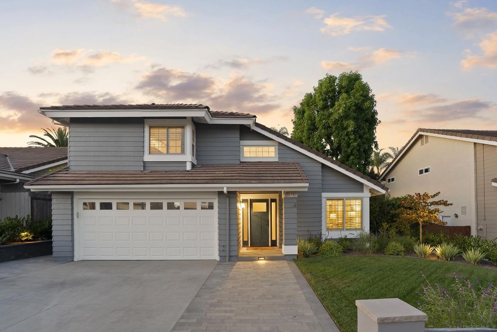 Photo of 1655 Splitrail Dr, Encinitas, CA 92024 (MLS # 250037406)