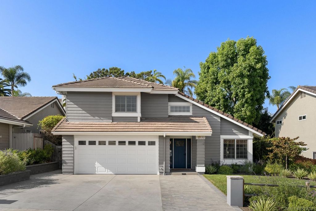 Photo of 1655 Splitrail Dr, Encinitas, CA 92024 (MLS # 250037406)