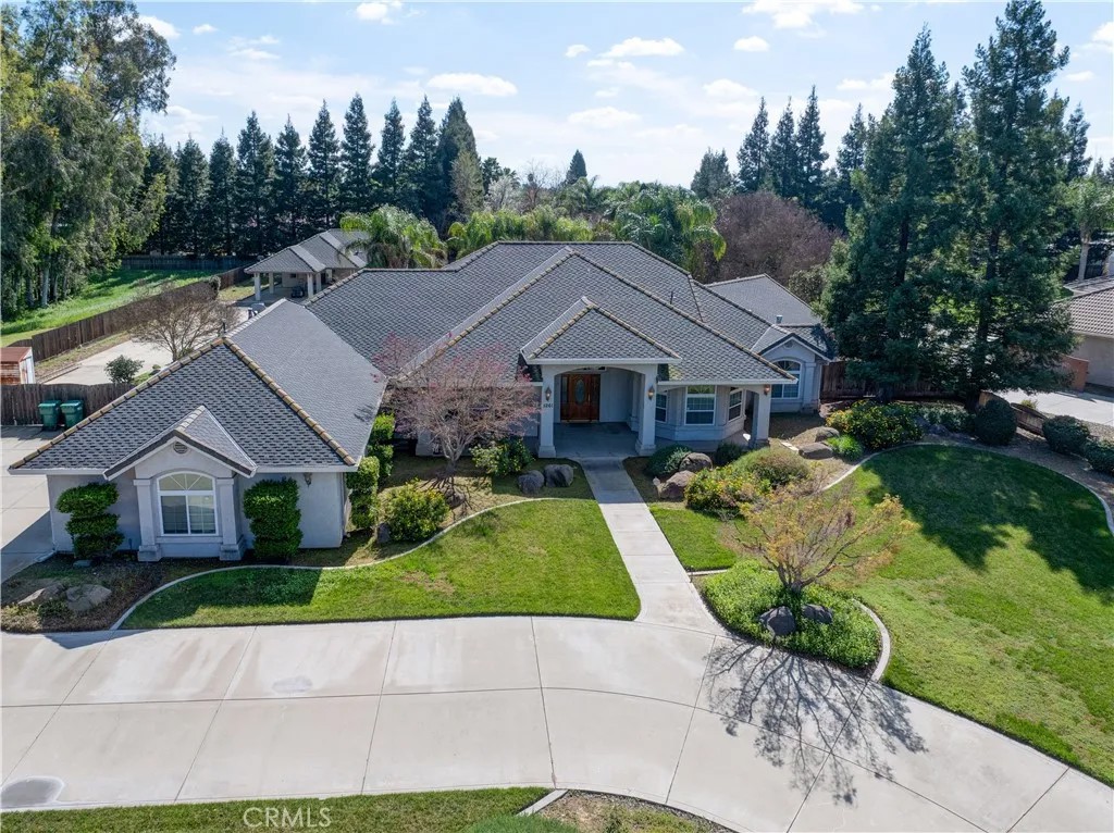 5261 Lucille Lane