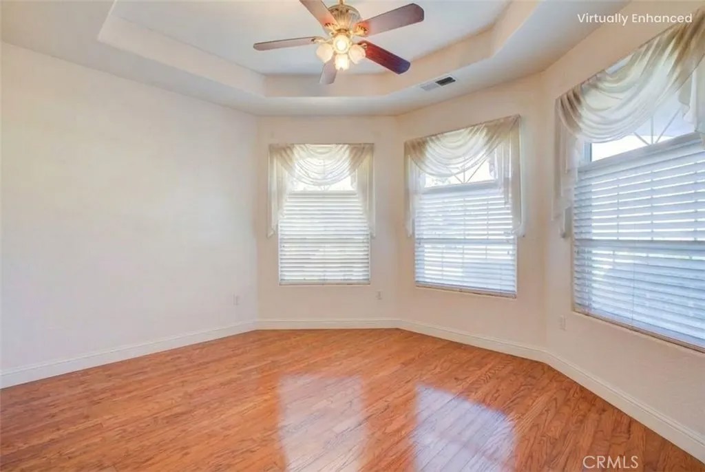 5261 Lucille Lane