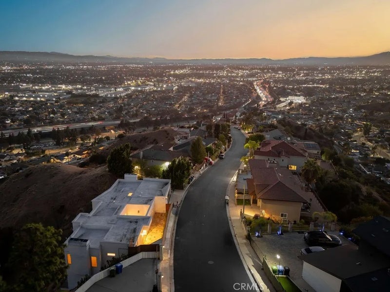 10050 Olivia Terrace
