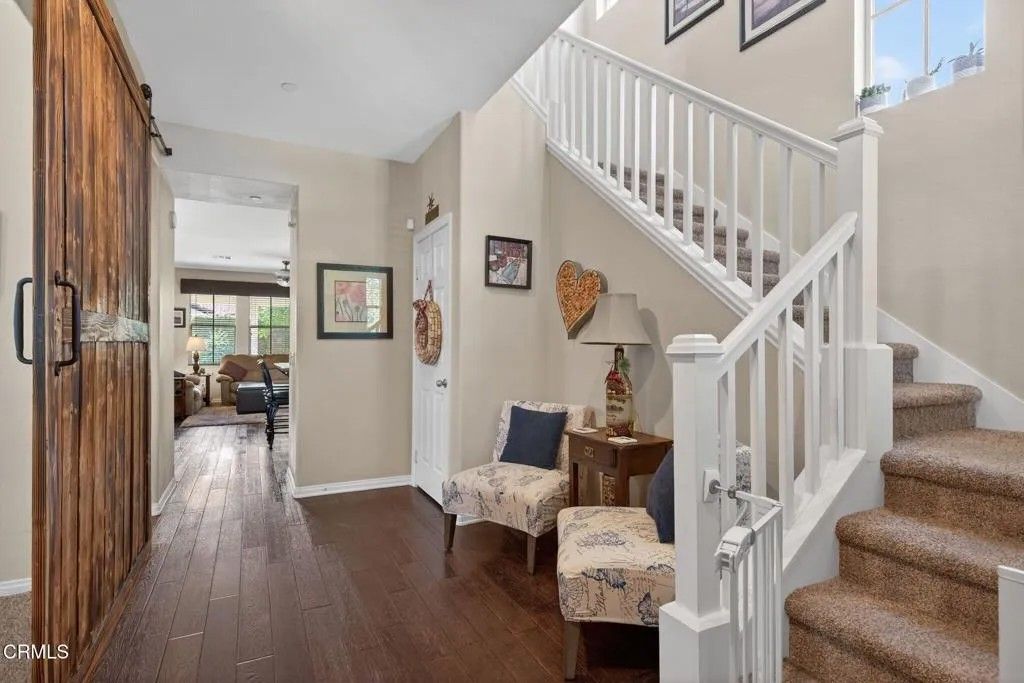 Photo of 615 Boston Avenue, Ventura, CA 93004 (MLS # V1-35371)