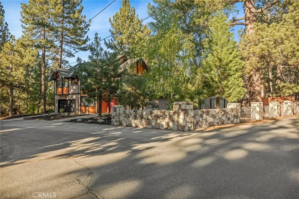 38822 Waterview