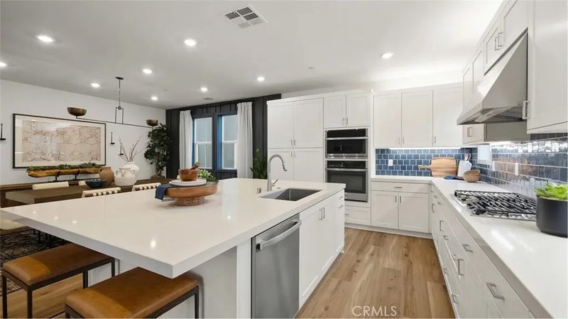 2219 Perdido Lane