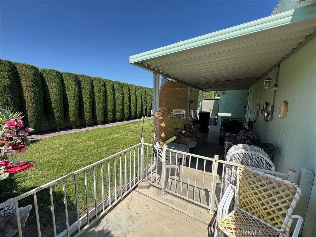 Photo of 24600 Mountain Ave #58, Hemet, CA 92544 (MLS # SW25241766)