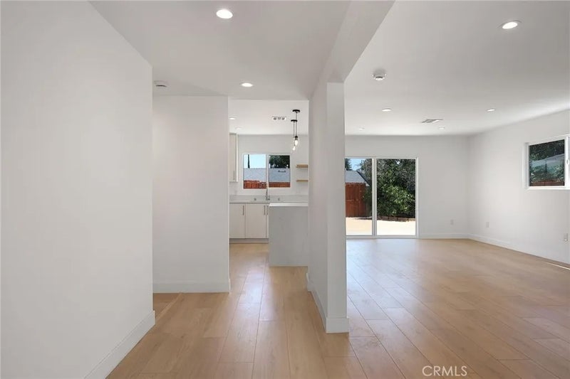7950 Sausalito Avenue