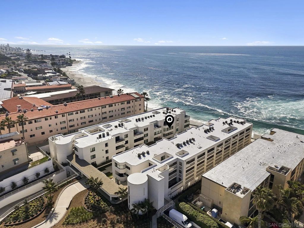 Photo of 100 Coast Blvd #305, La Jolla, CA 92037 (MLS # 260003600)