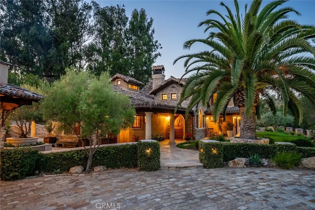 1155 Carpenter Canyon Road