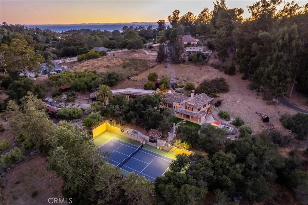 1155 Carpenter Canyon Road