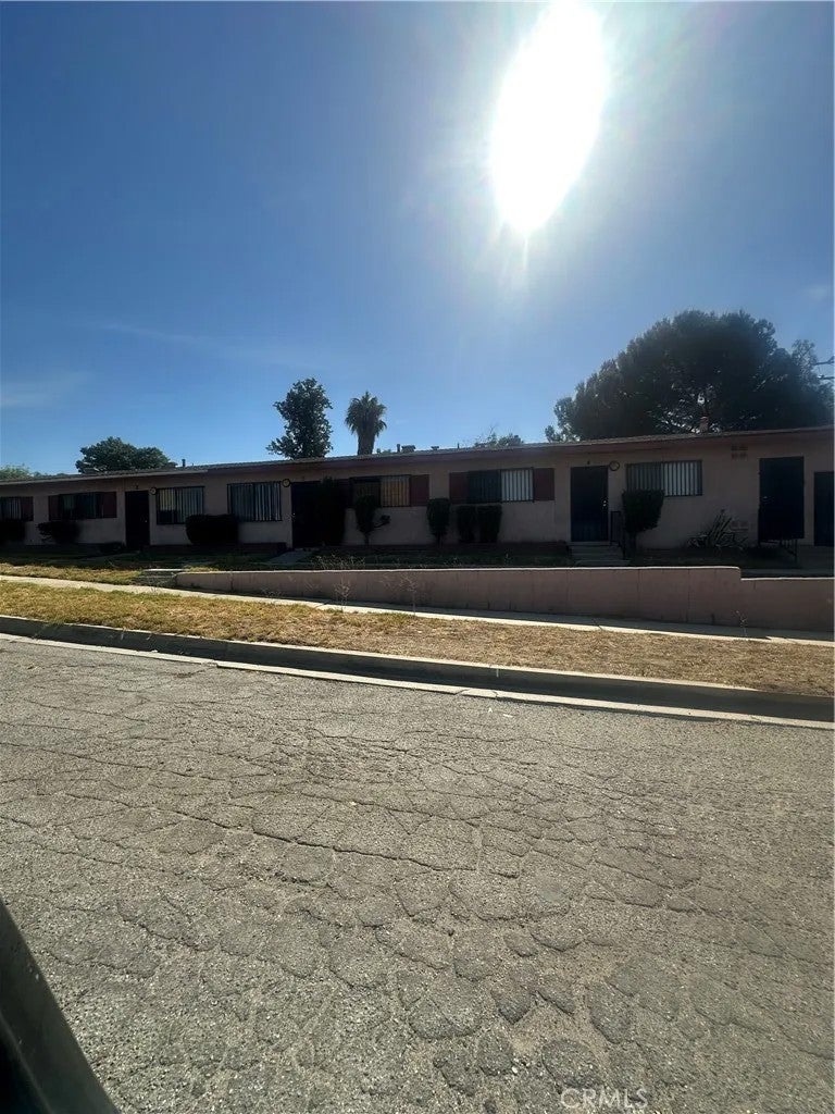 2025 Sunrise Lane
