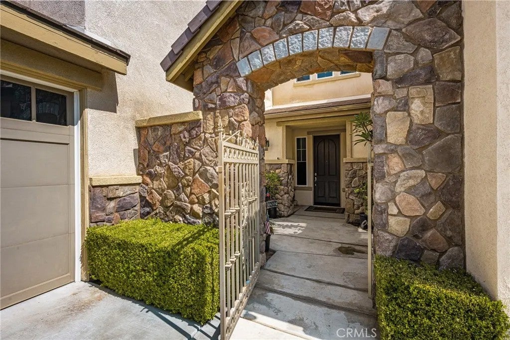 12652 Twin Peak Court