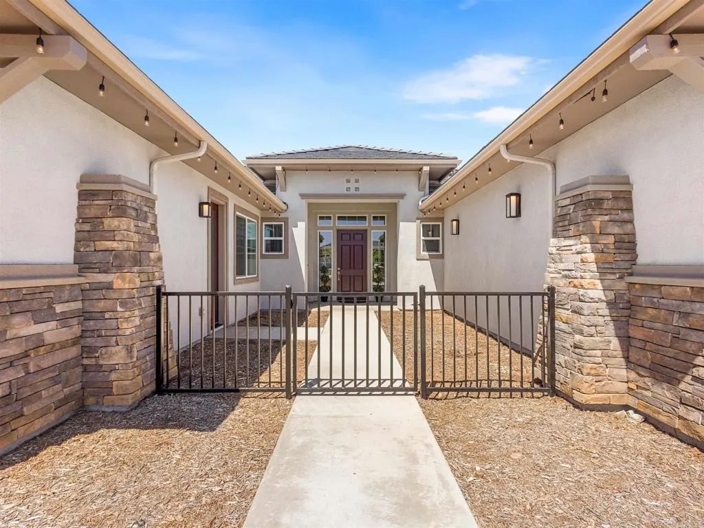29527 Viking View Lane