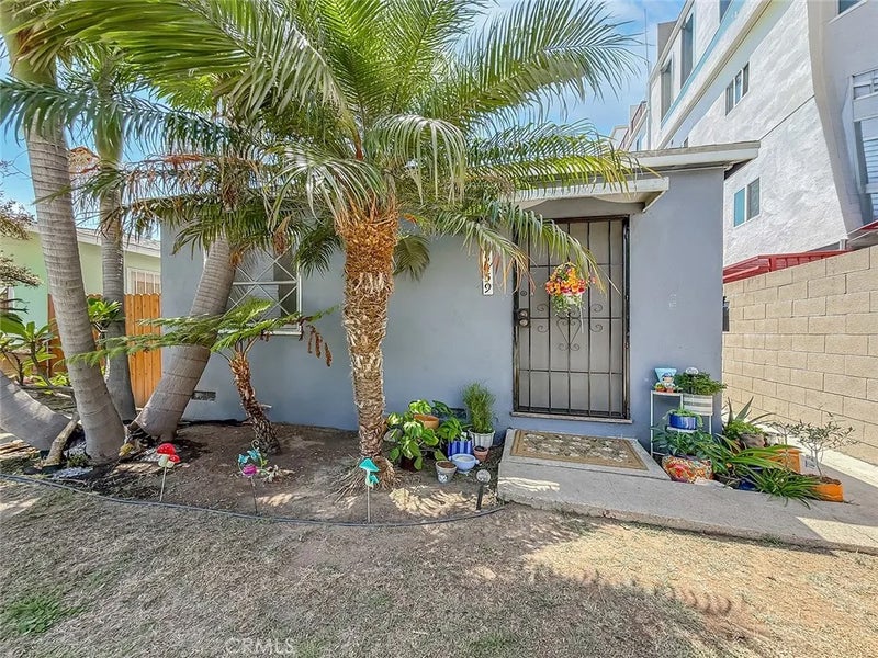 5459 Inglewood