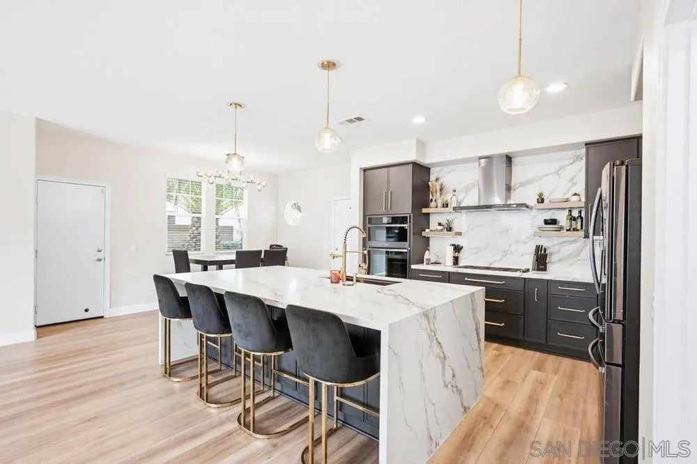Photo of 30303 Laruns St, Murrieta, CA 92563 (MLS # 260013058)