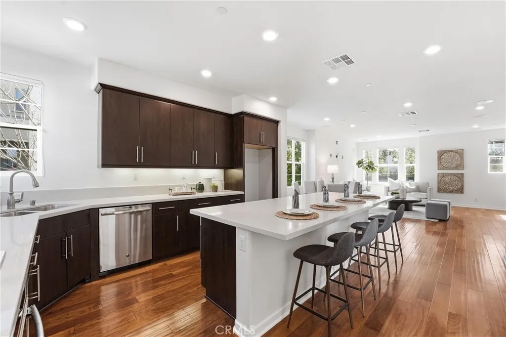 136 Acamar