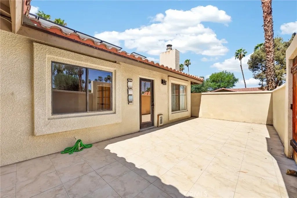 75225 Vista Corona