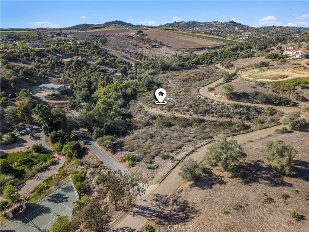 Photo of 0 Via Puerta Del Sol, Bonsall, CA 92003 (MLS # SW25240907)