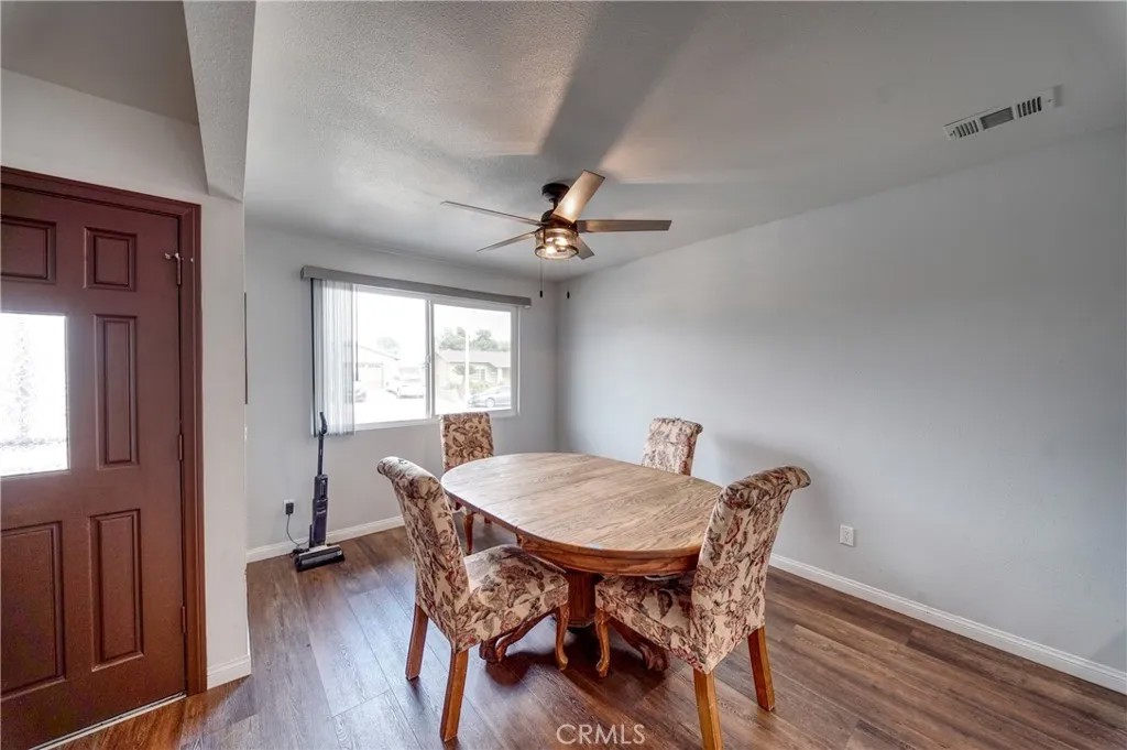 7146 Cambridge