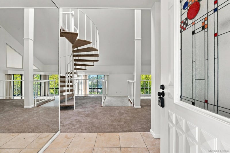 15615 Vista Vicente 6