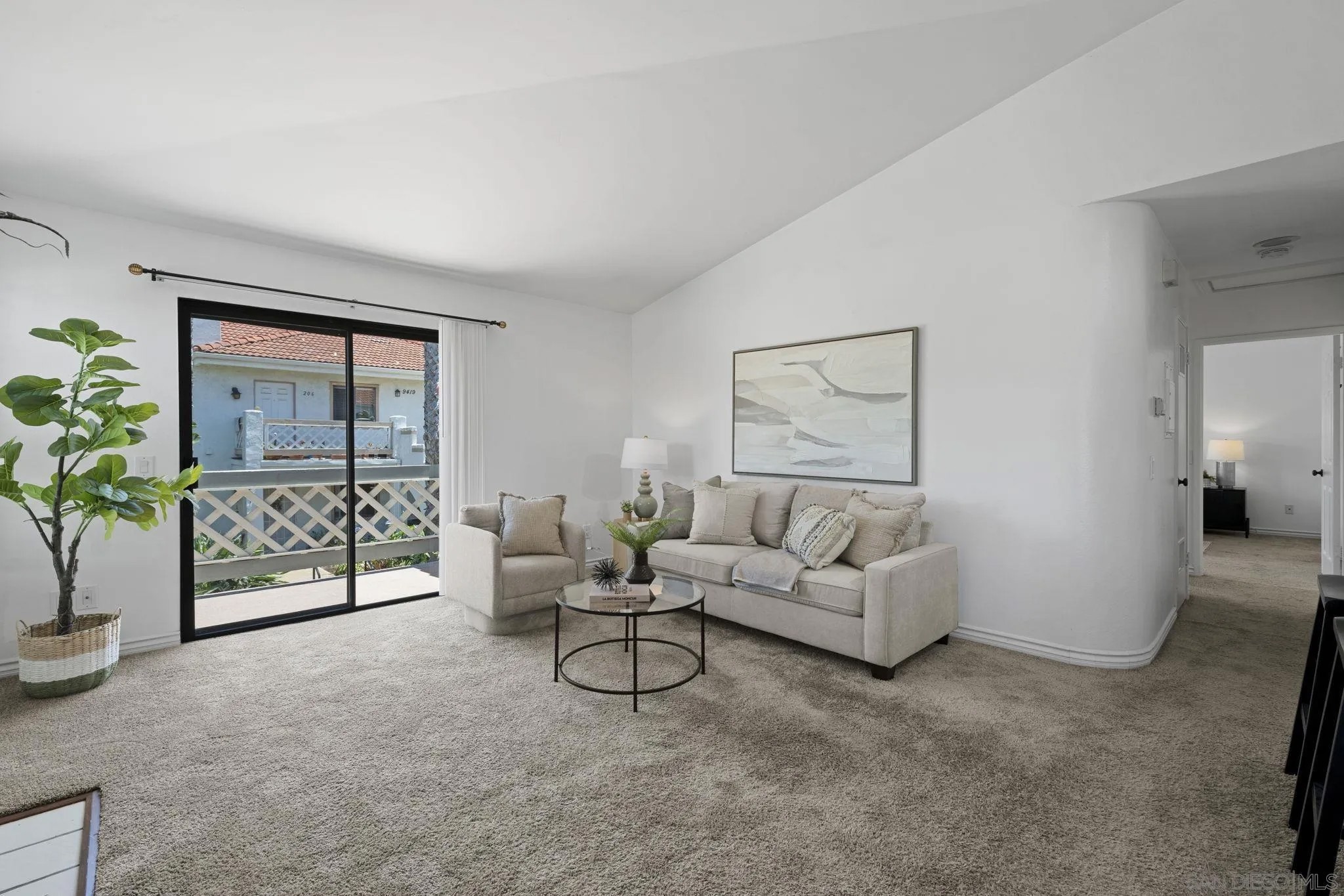 9409 Fairgrove Lane 204