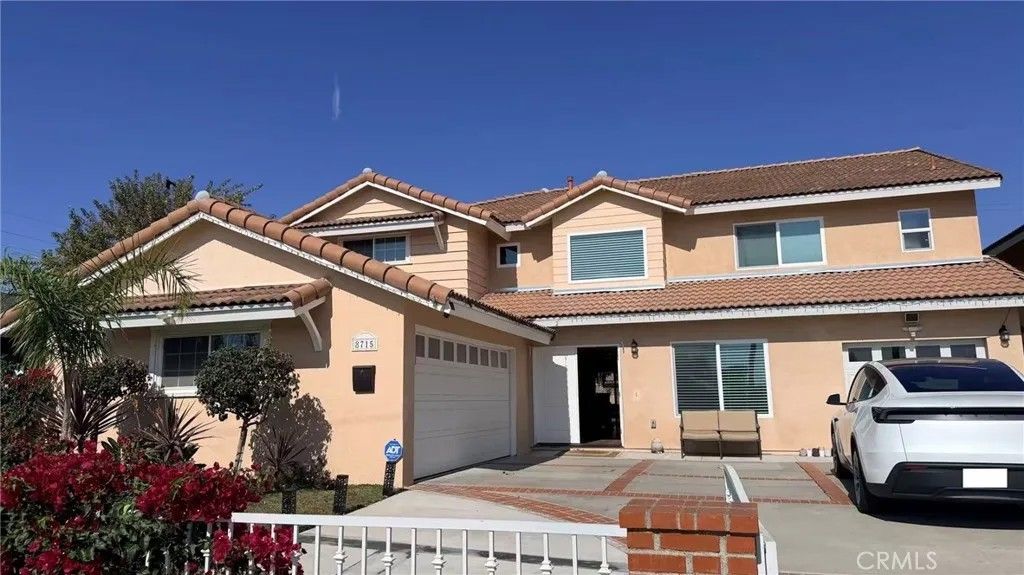 Photo of 8715 El Lago Cir, Fountain Valley, CA 92708 (MLS # TR26015593)