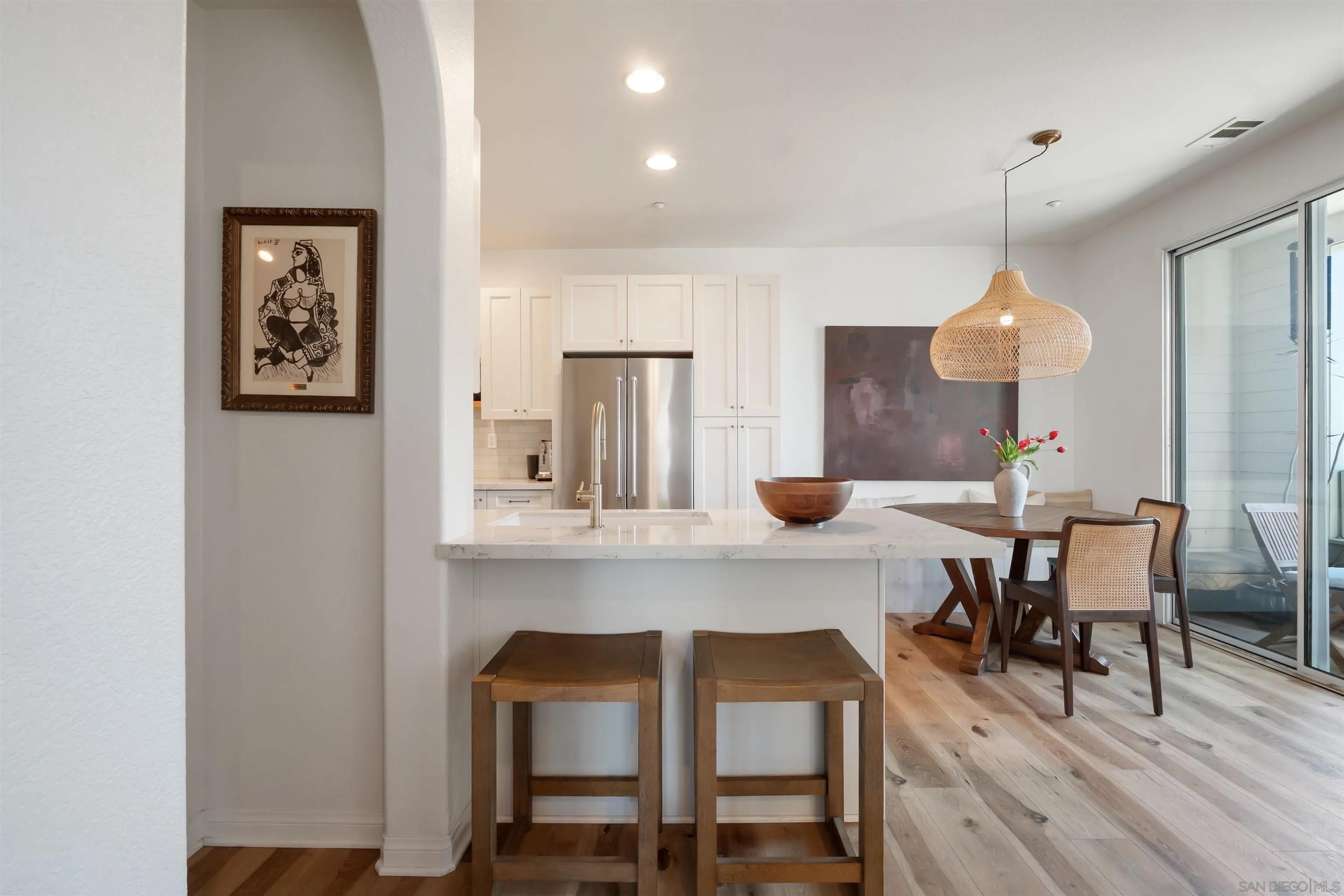 750 Harbor Cliff Way 102