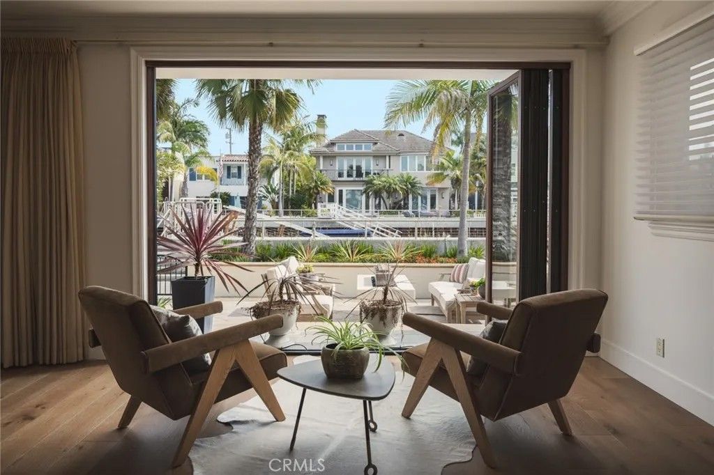 Photo of 162 Rivo Alto Canal, Long Beach, CA 90803 (MLS # PW26087743)