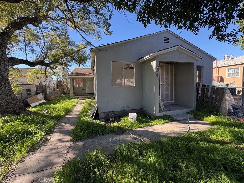 Photo of 541 N Barbara Ave, Azusa, CA 91702 (MLS # OC25276356)